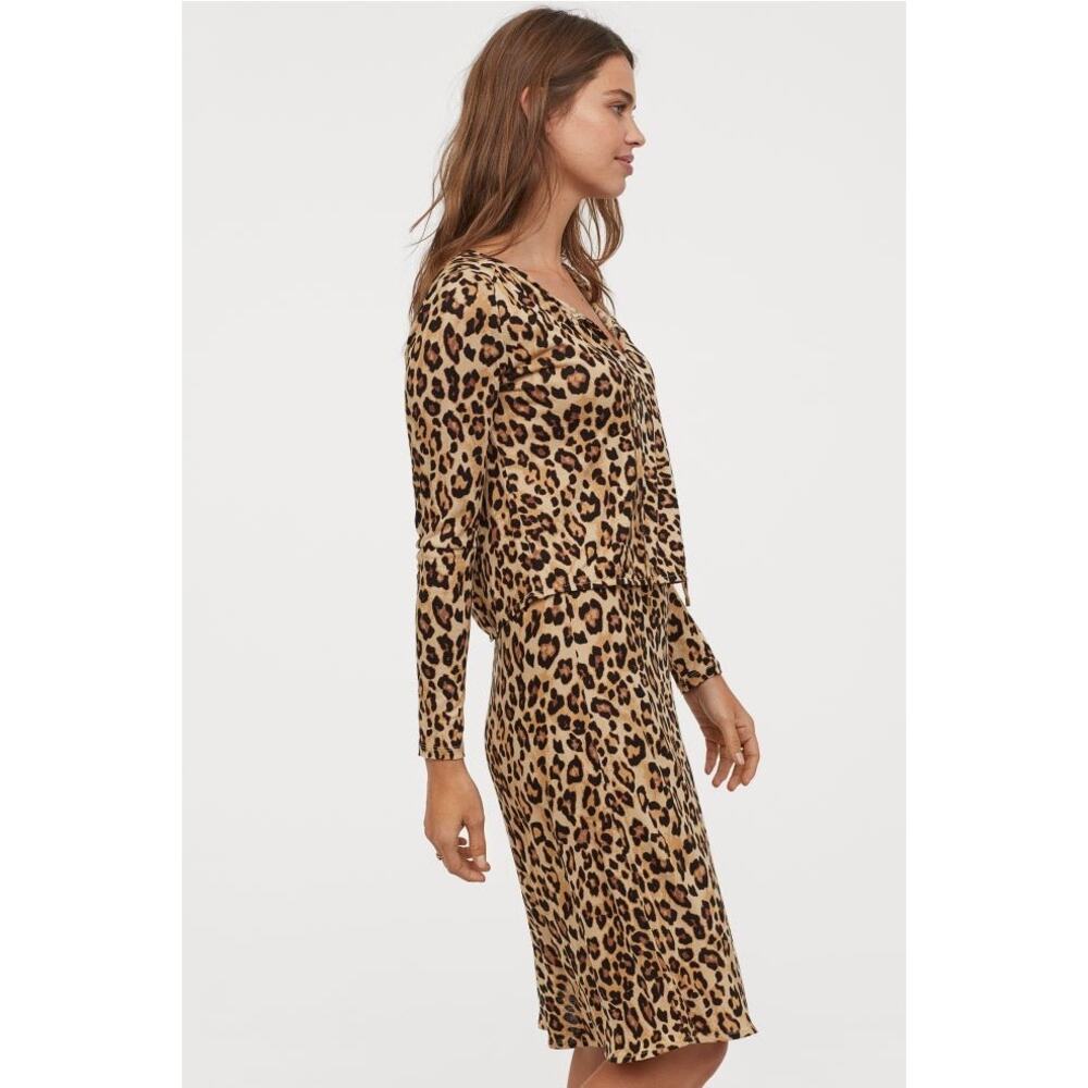 H&M Mama Nursing Dress Leopard Print Long Sleeve Knee Length Stretchy Size S